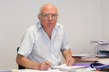 M. Aubert